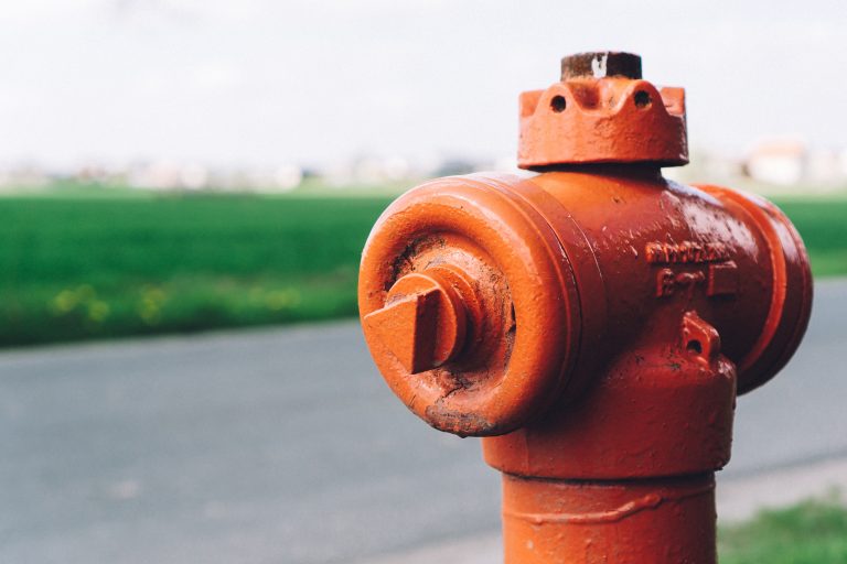 Przegląd hydrantów wewnętrznych i zewnętrznych